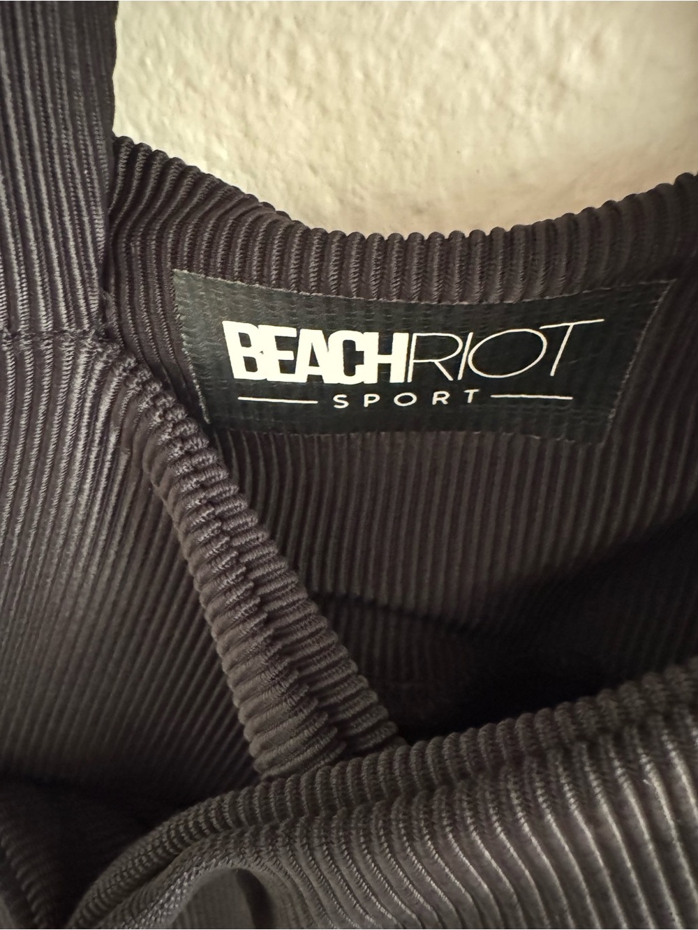 ✨Beach Riot ✨ - Picture 6 of 7
